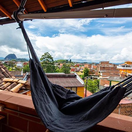 Hotel Le Chateau Guatape Exterior photo